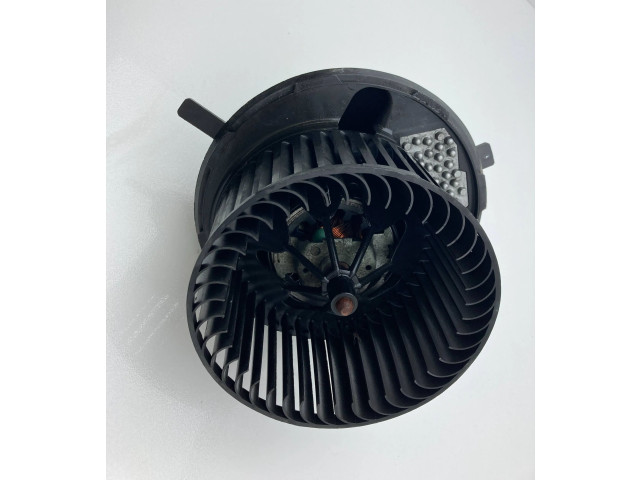 Вентилятор печки F997167J, K01006 Audi Q3 8U