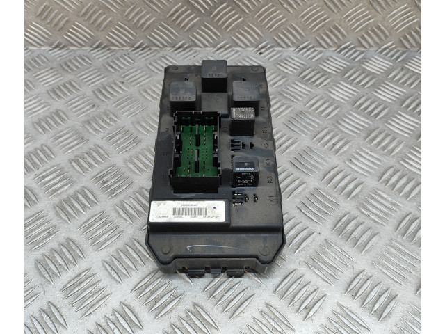 Блок предохранителей 56050066AC Jeep Grand Cherokee (WK)