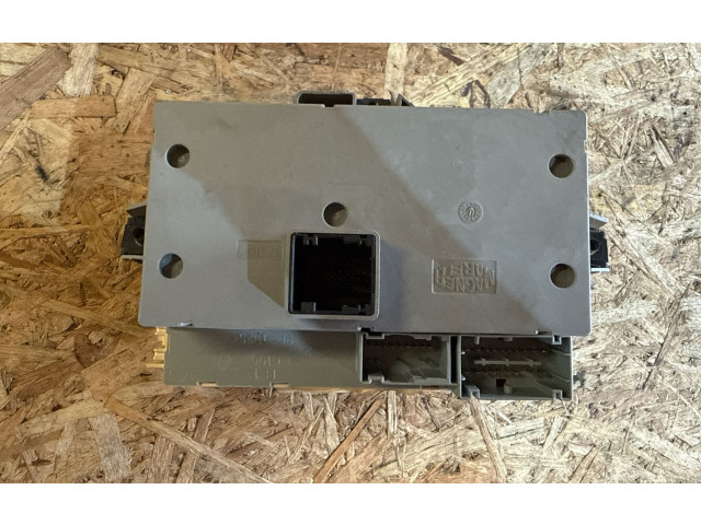 Блок предохранителей 50507093   Alfa Romeo  159   -  года