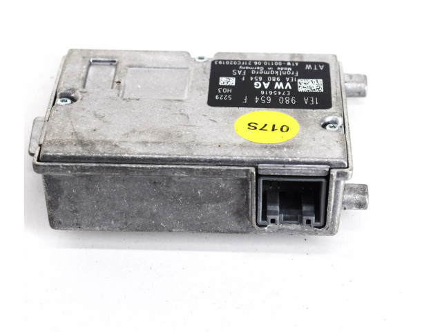 Vaizdo kamera priekiniame bamperyje