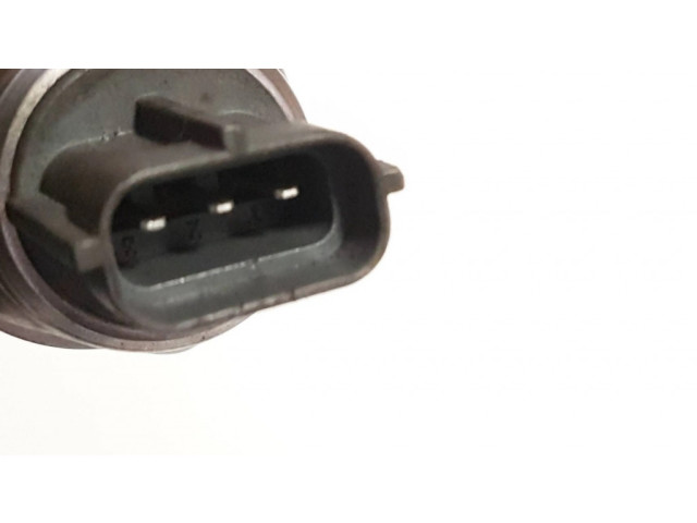 Топливная рампа 45PP31, 11219258612   Mitsubishi Pajero  