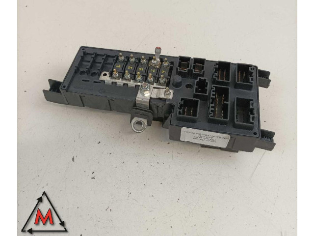 Блок предохранителей 518828017 Volvo V70