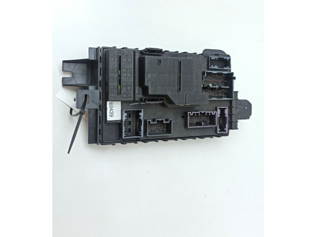 Pojistková skříňka 7T4T15604BK, 70002TK061 Ford Edge 2008