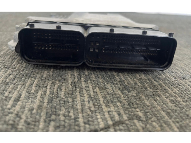 Řídící jednotka 03L907309M Volkswagen Multivan T5 2009