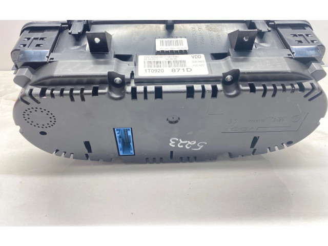 Панель приборов 1T0920871D, A2C53348361 Volkswagen Touran II