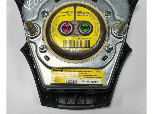 Подушка безопасности водителя 8623347   Volvo V50