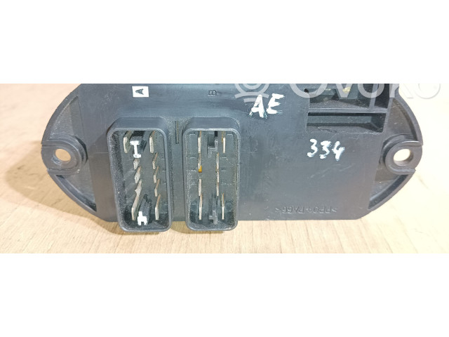 Блок предохранителей LNA2800AE Jaguar XJ X300