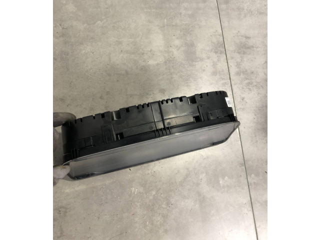 Přístrojová deska Volkswagen Caddy 2012 2K0920876A, VDD0242310