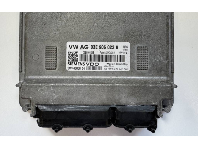 Блок управления двигателя 03E906023B, 5WP4080804   Skoda Fabia Mk2 (5J)