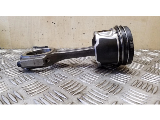 Píst C20Z20, 5520 Chevrolet Captiva pro naftový motor 2.0