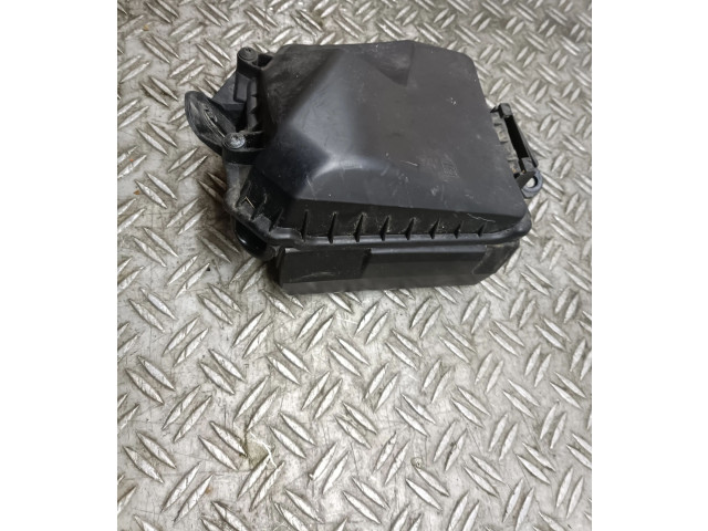 Pojistková skříňka Renault Modus 2008
