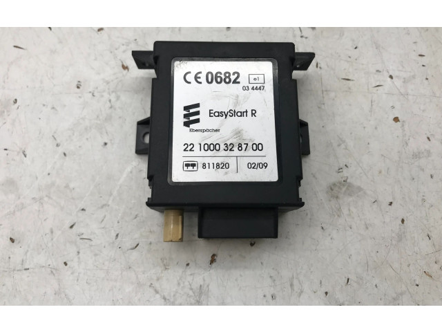 Блок управления 221000328700   Toyota Corolla Verso AR10