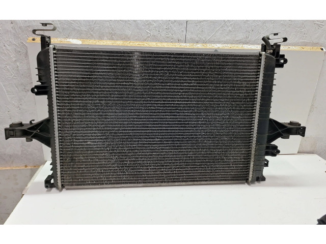 Радиатор охлаждающей жидкости 05095831 Volvo V70 2007