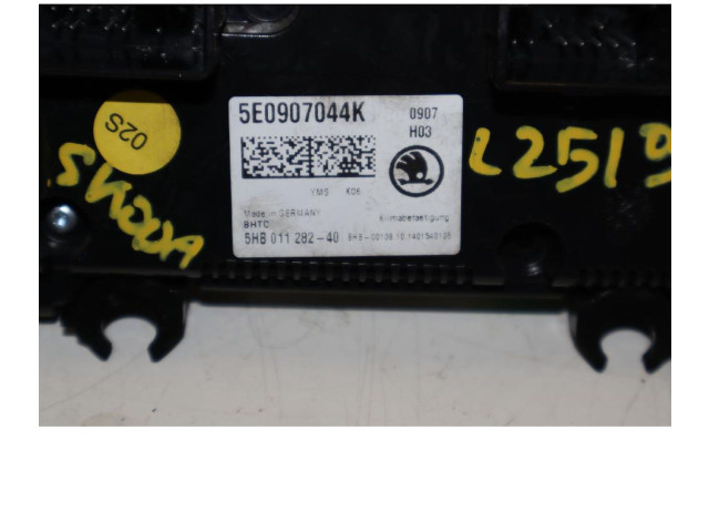 Блок управления климат-контролем 5E0907044K Skoda Octavia Mk3 (5E)