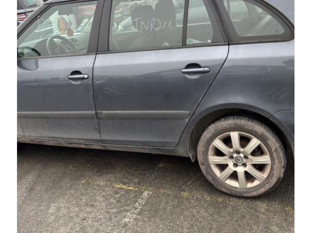 Моторчик дворников 5J1955023D Skoda Fabia Mk2 (5J)