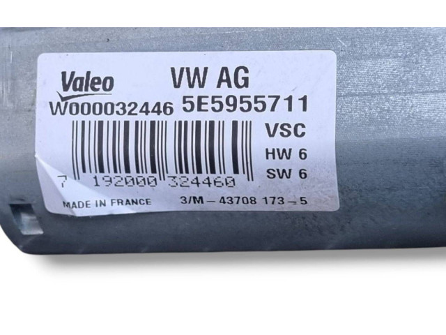 Моторчик заднего дворника W000032446, 5E5955711    Skoda Octavia Mk3 (5E)