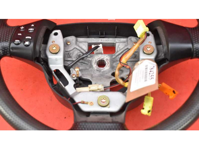 Volant Mazda 2 2004
