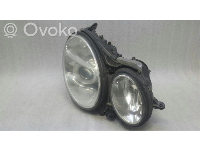 Передняя фара  