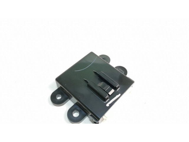 Блок управления 8637A696 Mitsubishi Outlander