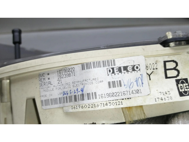 Přístrojová deska Pontiac Grand Prix 1997 16204883, 16202591