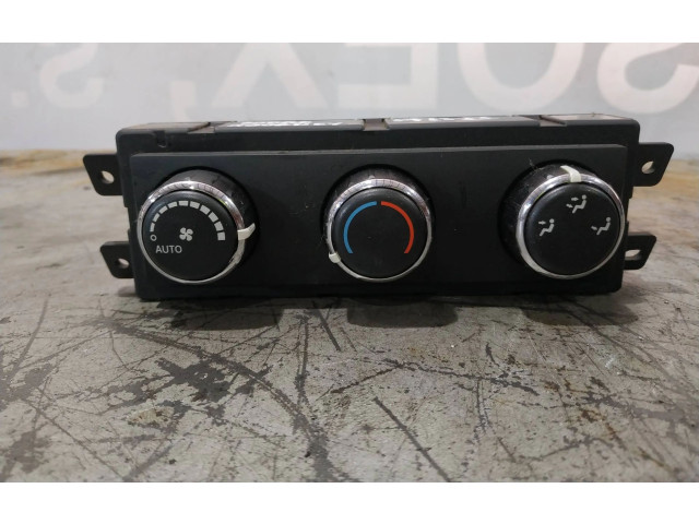 Блок управления климат-контролем 55111812AD Fiat Freemont