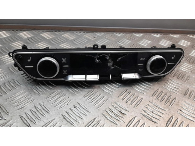 Блок управления климат-контролем 8W0820043G Audi A4 S4 B9