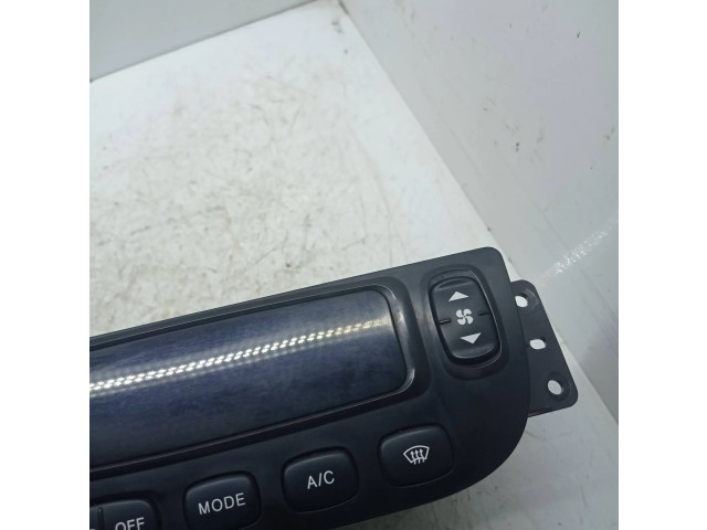 Блок управления климат-контролем    Chevrolet Evanda