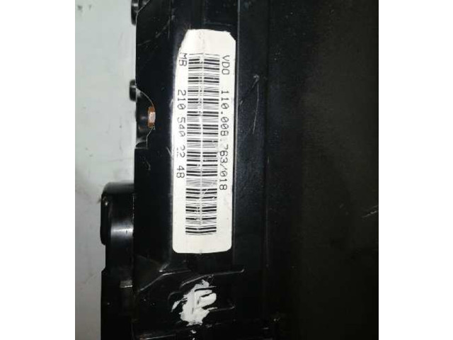 Přístrojová deska  Mercedes-Benz E W210 1999 110008763018  