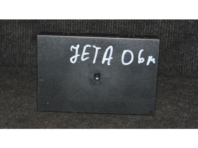 Блок подушек безопасности    Volkswagen Jetta V