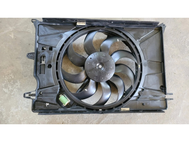 Вентилятор радиатора 52011163, 8E5300000 Fiat 500X 1.4