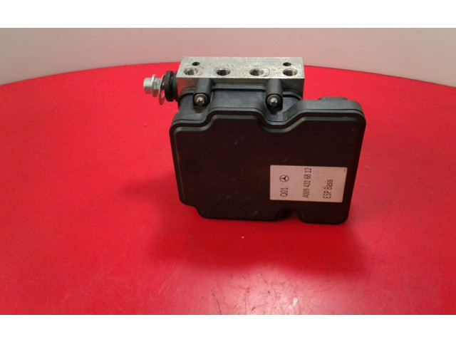 Jednotka ABS A0094316812   Mercedes-Benz GLA W156 2015