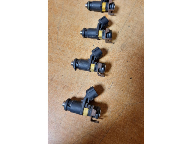 Форсунка 036906031 Skoda Fabia Mk2 (5J)