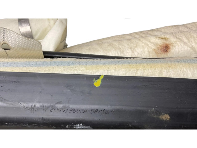 Боковая подушка безопасности 606919602A, 6043428   Jeep Commander