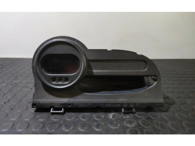 Дисплей    8200725330   Renault Twingo II