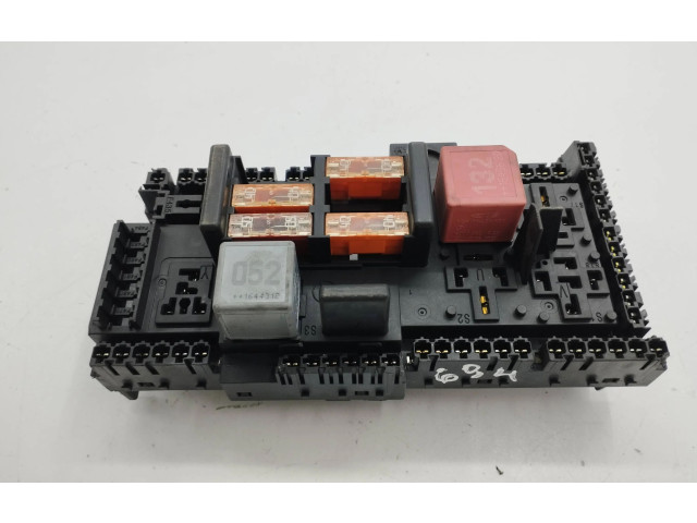 Блок предохранителей A2139068801   Mercedes-Benz E W213    