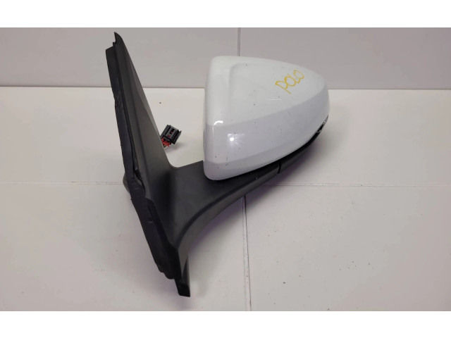 Зеркало электрическое        Volkswagen Polo  2002 - 2005 года   