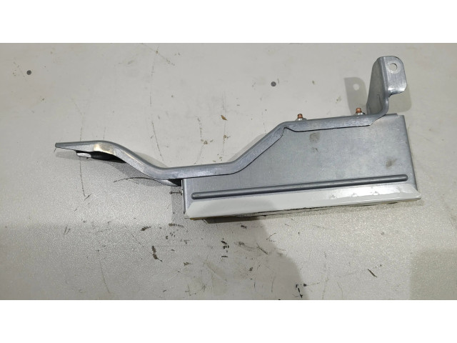 Подушка безопасности в сиденье A2048602602   Mercedes-Benz GLK (X204)