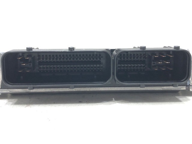 Řídící jednotka 3B0906018P   Volkswagen PASSAT B5.5 2003