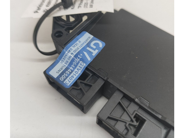 Блок управления парковки 5QS919294   Skoda Octavia Mk4