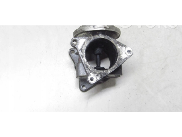 Интеркулер 05166042AA Jeep Grand Cherokee (WJ) 2.7