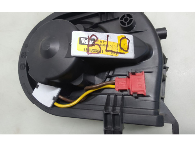 Вентилятор печки    1H1820021   Volkswagen Golf III