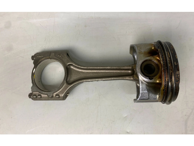 Поршень с шатуном DNUE 02606LJ1, 4202606LJ1 Audi A3 S3 8V
