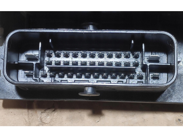 Блок управления АБС 8R0907379G   Audi Q5 SQ5