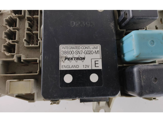 Блок предохранителей 38600SN7G020M1, D2393   Rover 620    