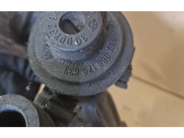 Всасывающий коллектор 068129713H Volkswagen Golf II