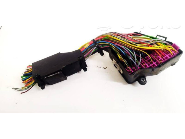 Блок предохранителей  8d1941824, 8D1941824   Audi A6 S6 C6 4F    