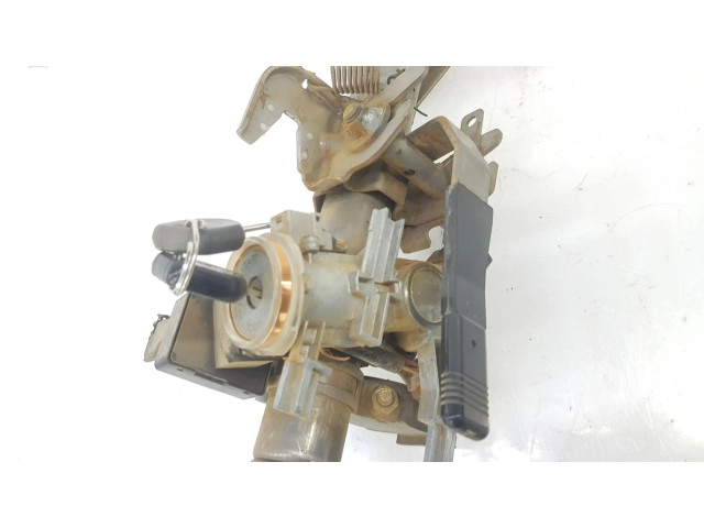 Руль Mitsubishi Montero MR493261