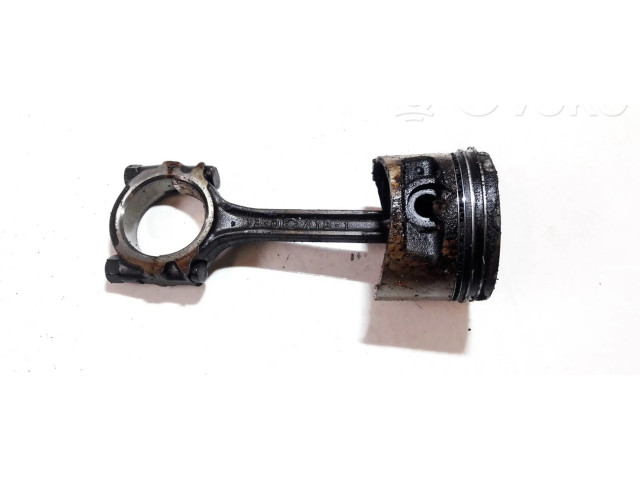 Поршень с шатуном Nissan Micra для бензинового двигателя 1.0