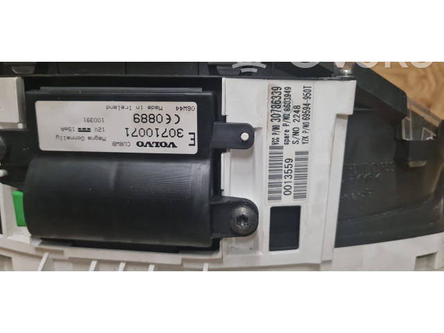 Панель приборов 30786339   Volvo C70       