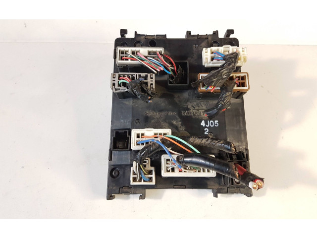 Pojistková skříňka VB94J05, 4J05 Nissan Patrol 4W60 2000